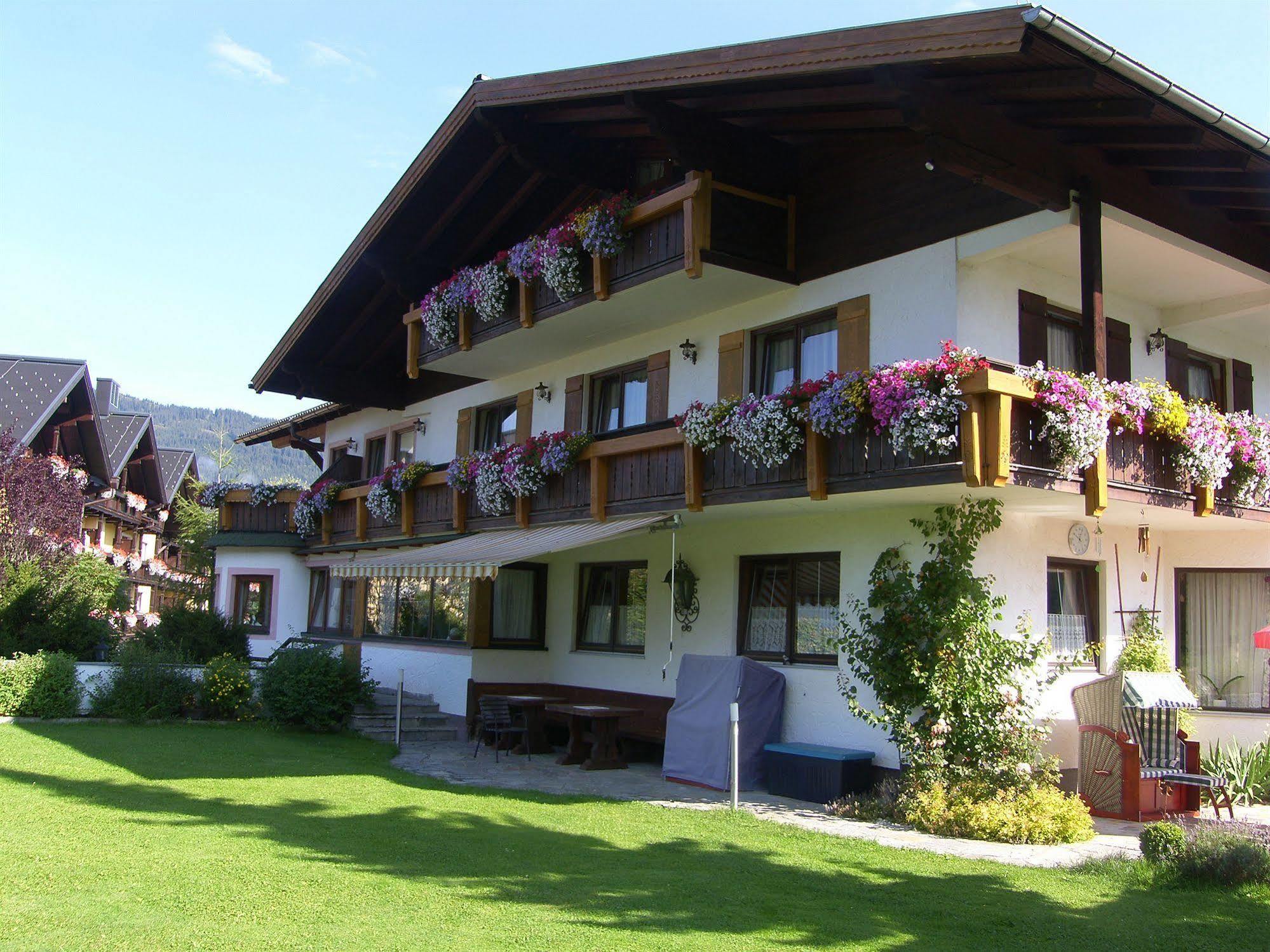 Gaestehaus Elisabeth Radstadt Εξωτερικό φωτογραφία